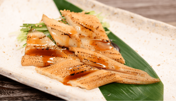 ふっくら煮穴子炙り　Broiled Sea Eel