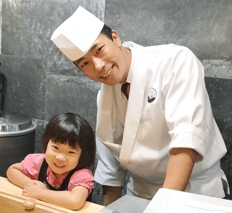 大将とそっくりな娘